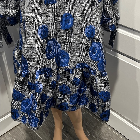 BRAND NEW Elegant Blue Floral Women's Dress XXL - Picture 3 of 8